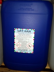Detergente sanificante alcalino LATSAN per mungitrici 