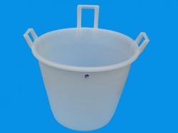 160 litres Three-handles polyethylene tub
